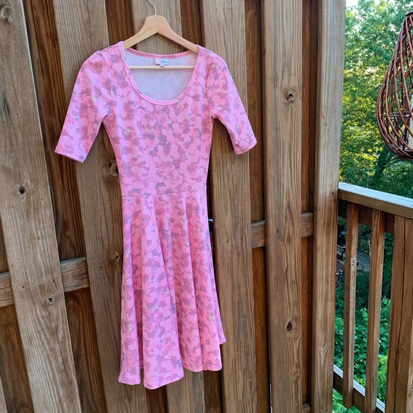 LulaRoe Nicole Pink Floral Rosette Dress - Picture 1 of 6
